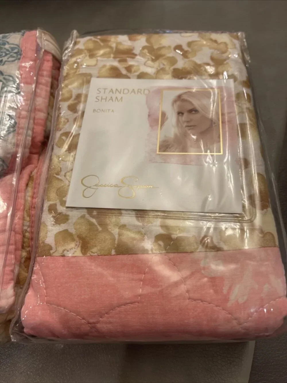 NEW Jessica Simpson 2 PC Set Bonita pattern standard sham Beige, Pink, Blue